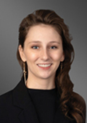 Photo of Laura Cummings